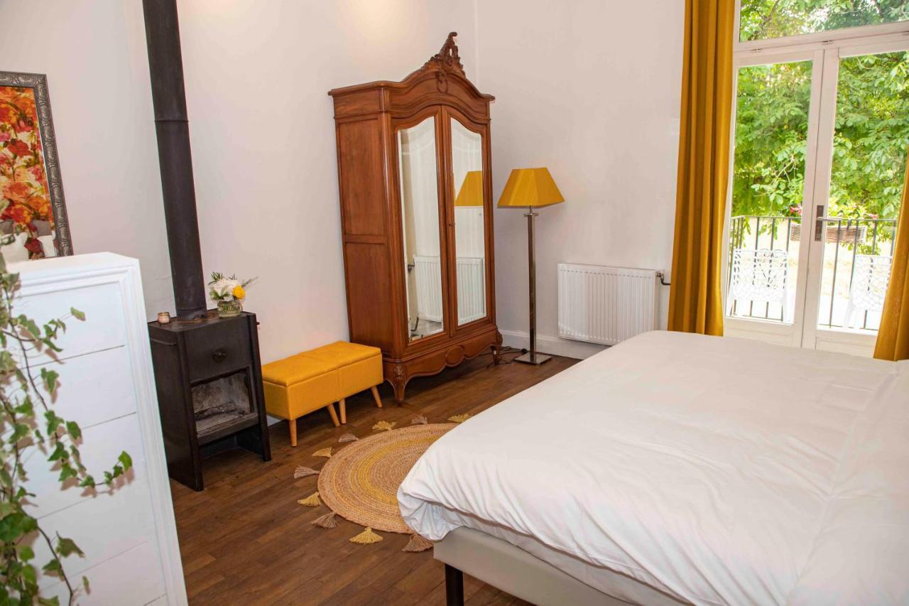 Les Suites De La Domaine Chateau De Fretoy Morlet Eksteriør billede